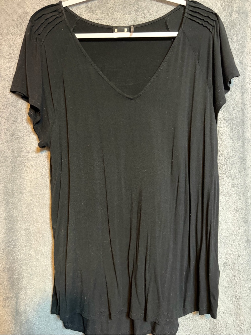 Bordeaux Black V-Neck Short Sleeve Tunic